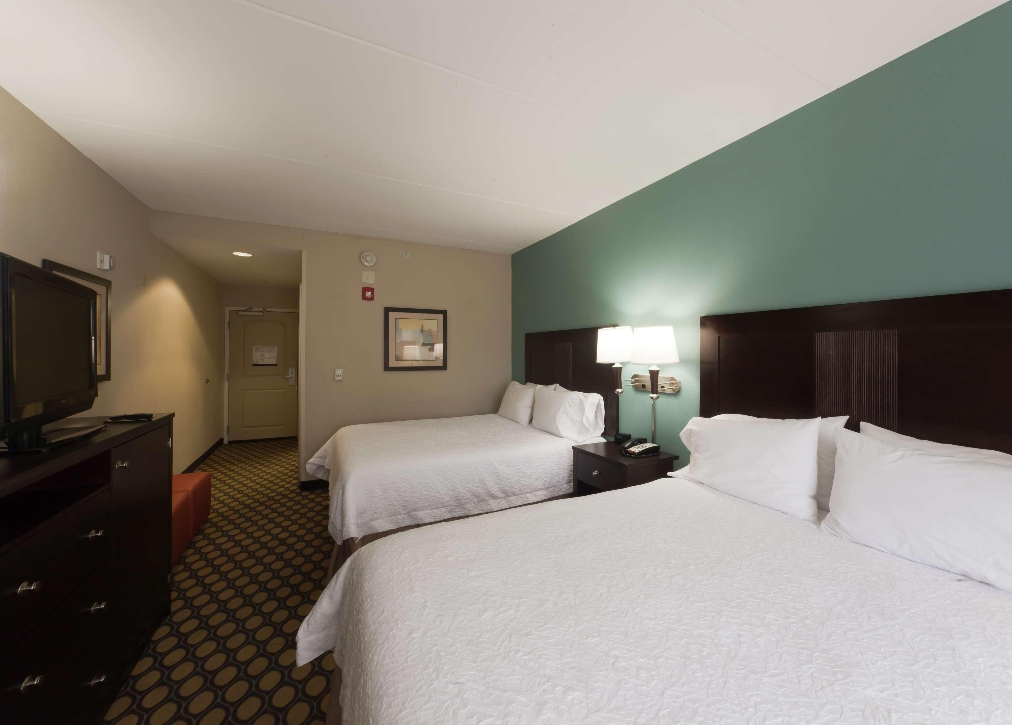 Hampton Inn North Brunswick Nj Exterior foto