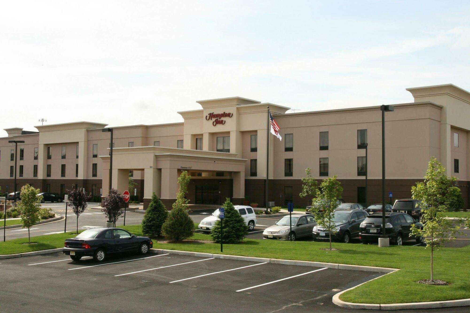 Hampton Inn North Brunswick Nj Exterior foto